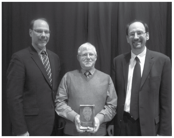 Mr. Howard Sapers, Mr. Jean-Claude Bernheim (centre) and Dr. Ivan Zinger