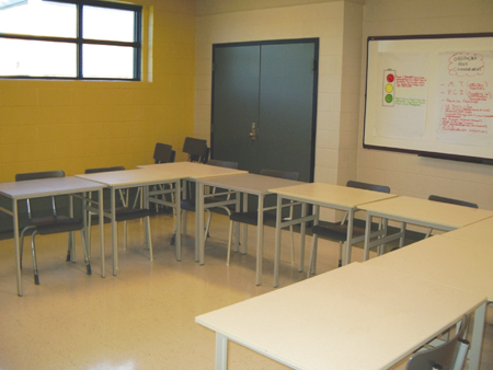 Photo of an Institutional classroom