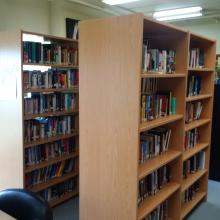 Library - Bibliothèque