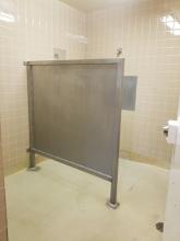 Structured interventions unit (SIU) shower - Douche de l'unité d'intervention structurée (UIS)