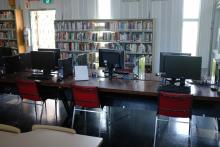 Library - Bibliothèque