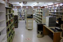 Library - Bibliothèque